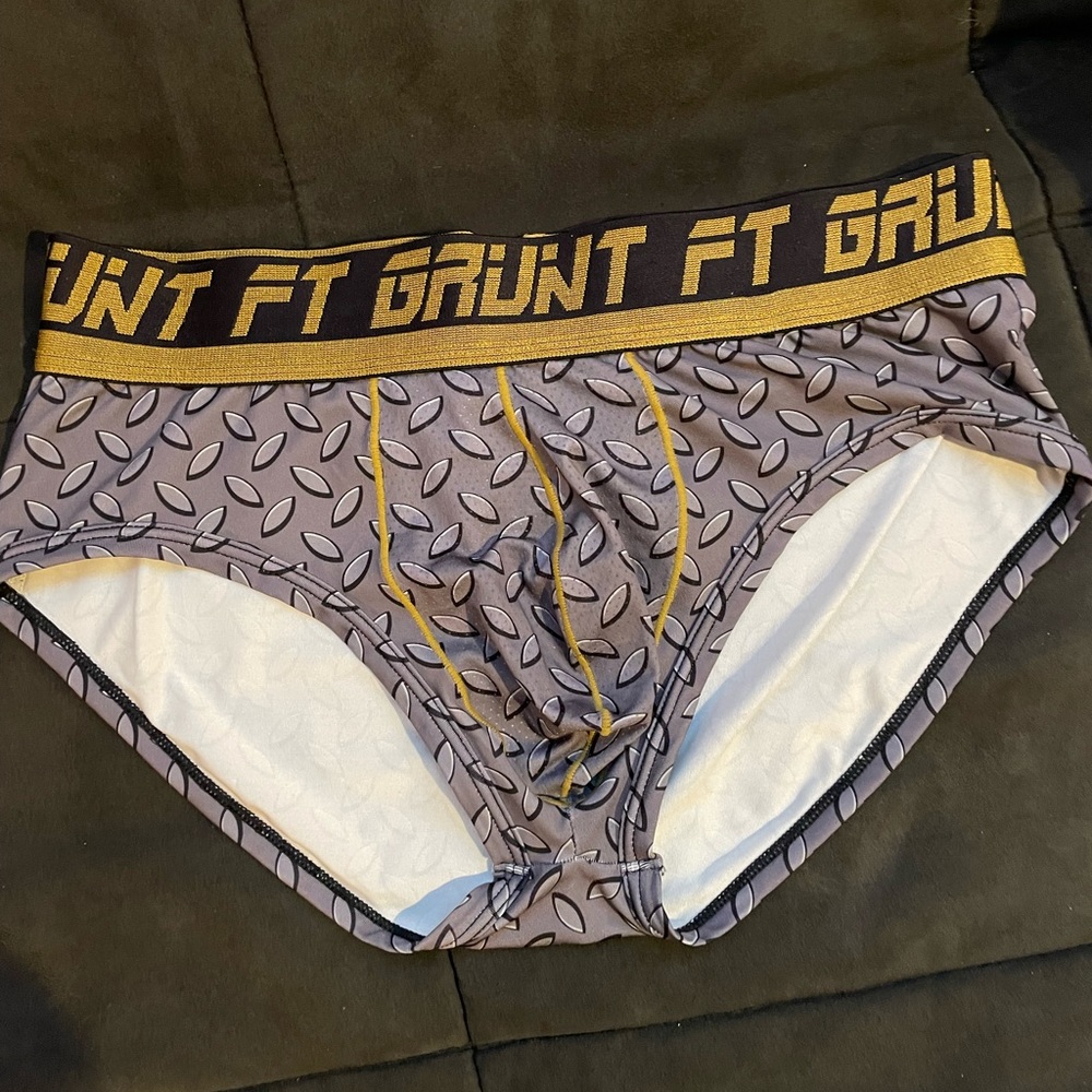 Fort Grunt Briwfs Size Large